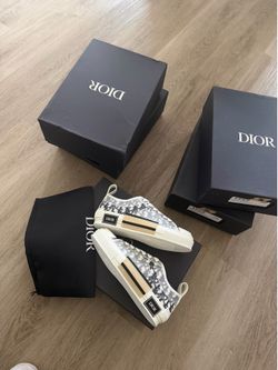 Women’s Diors shoes