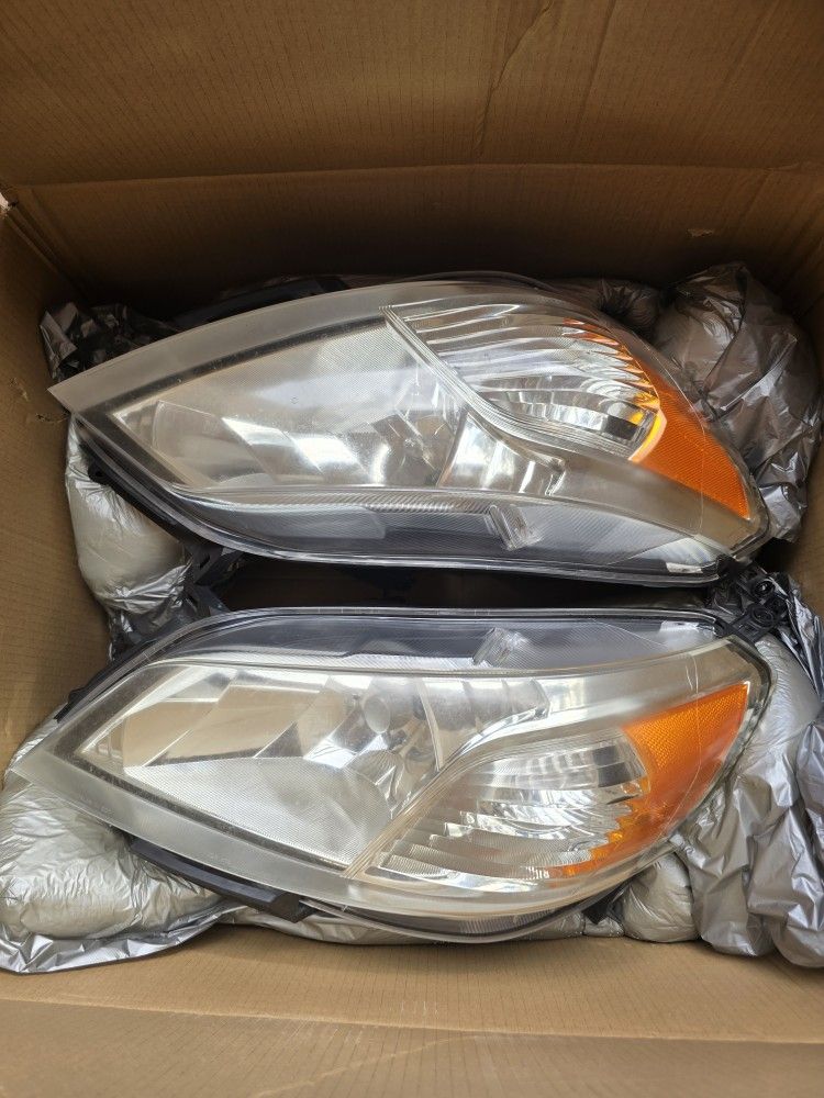 Nissan Nv200 Headlights