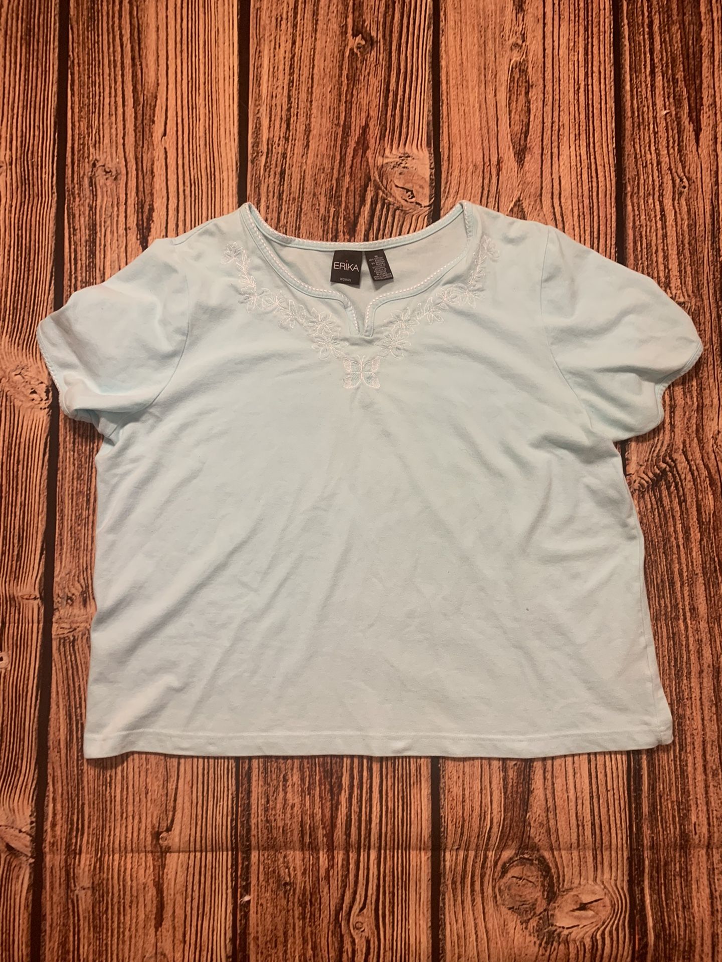 Women’s Medium Shirt