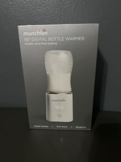 Munchkin 98° Digital Bottle Warmer