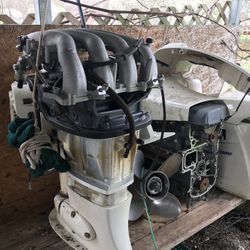 2016 Suzuki Outboard Motor 140 Hp