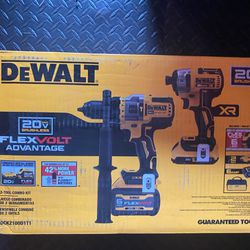 DeWALT FLEXVOLT 2-Tool Combo Kit Brand New