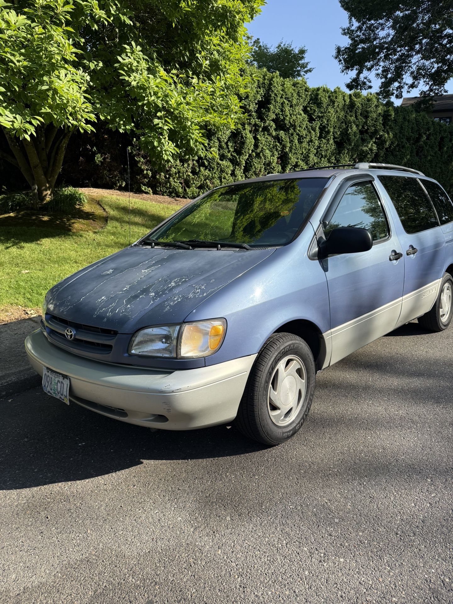 2000 Toyota Sienna