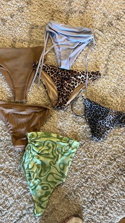 Swim Suit Bottoms And Tops