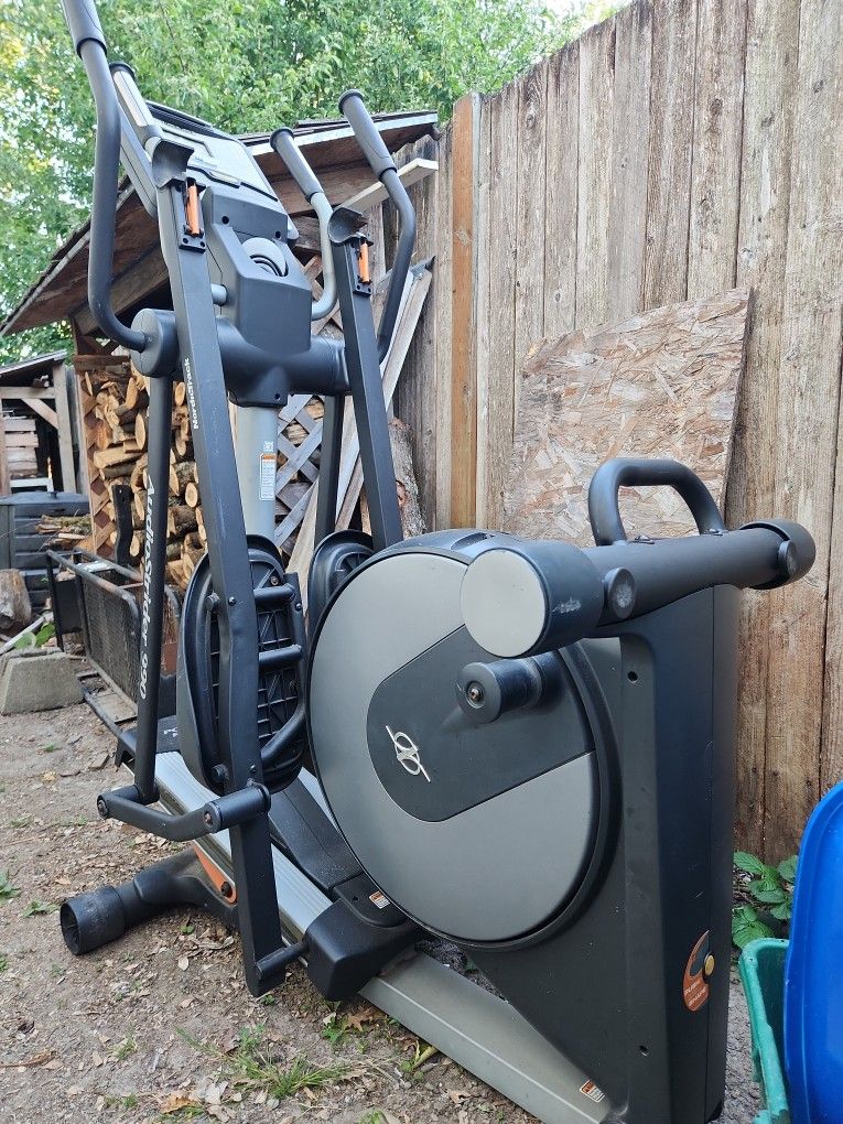 Nordic Track Elliptical