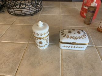 Antique French Porcelain jewelry box set hand paint