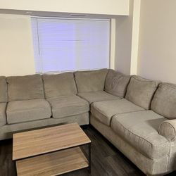 Very Good Condition Sectional Sofa 6 Seater