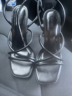 Black Strappy Heel