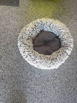 PLUSH SMALL SIZE DOG BED