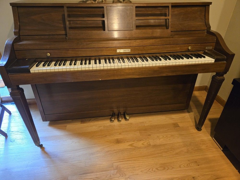 Free Upright Baldwin Piano