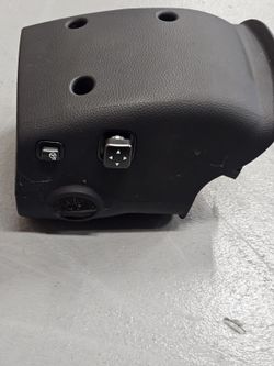 Hyundai Equus OEM 84850-3N000-RY 84851-3N000-RY Column Cover Set Used