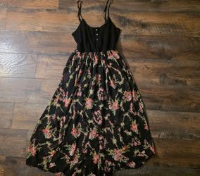 Dress Size M $1