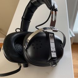 Panasonic headphones to channel or for channel two speakers in each headpiece