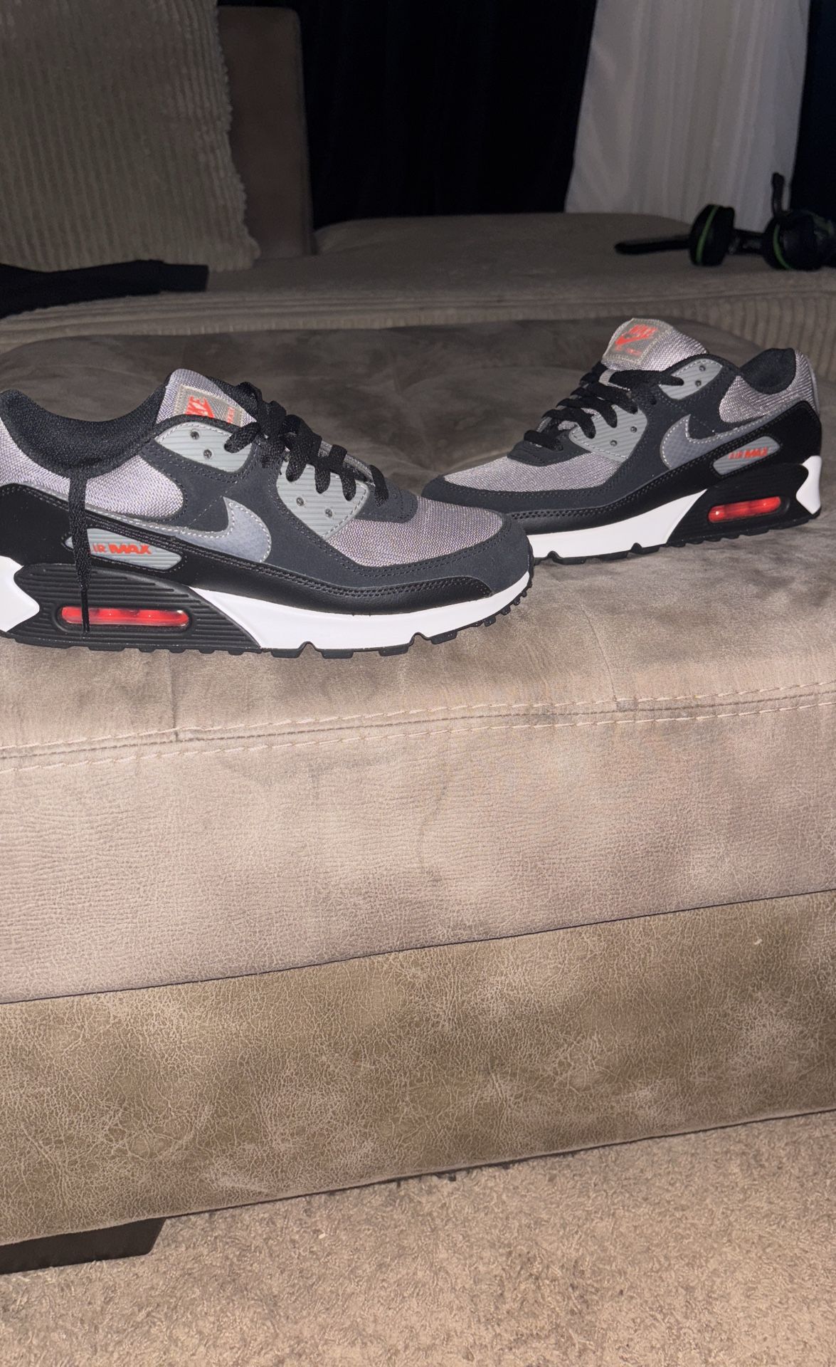 Nikey Brand New