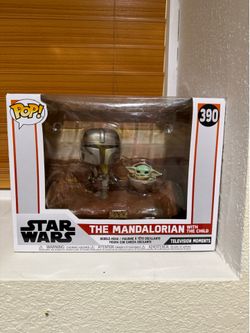 Star Wars funko mandalorian with the child grogu bnib