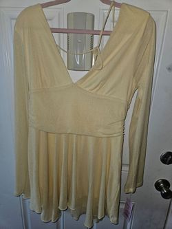 Wild Fable Women’s XL Yellow Romper Dress Mesh Bell Sleeve Open Tie Back Zipper