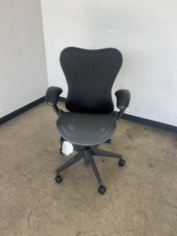 Herman Miller Mirra2 Office Chair