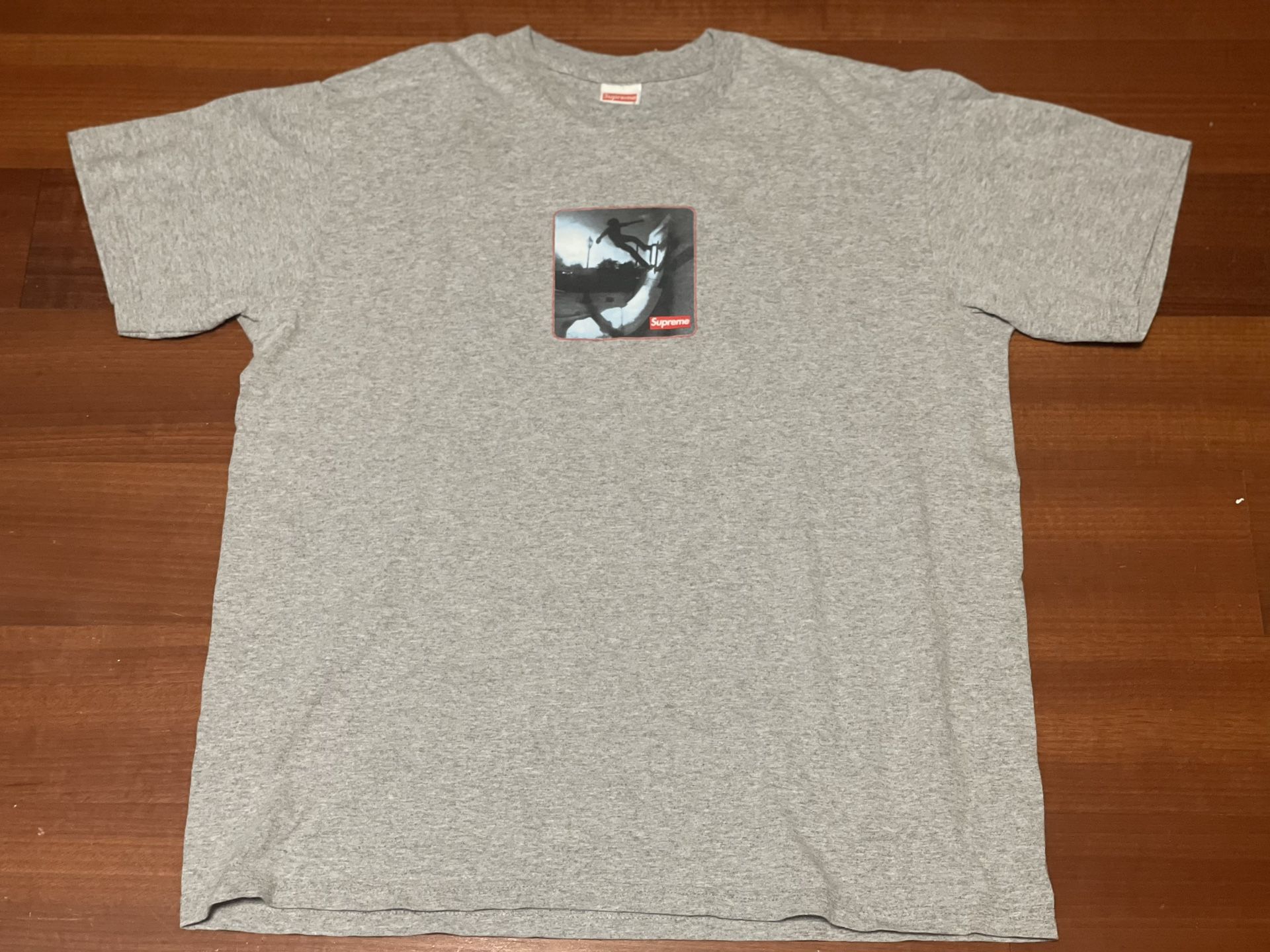 Men’s Supreme Tee Size Large