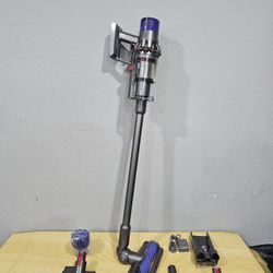 cordless vacuum v10 dyson animal cyclone stick (2)