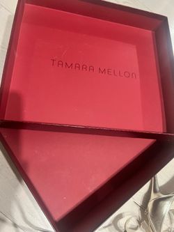 Tamara Melon strapped sandals size 9 excellent condition