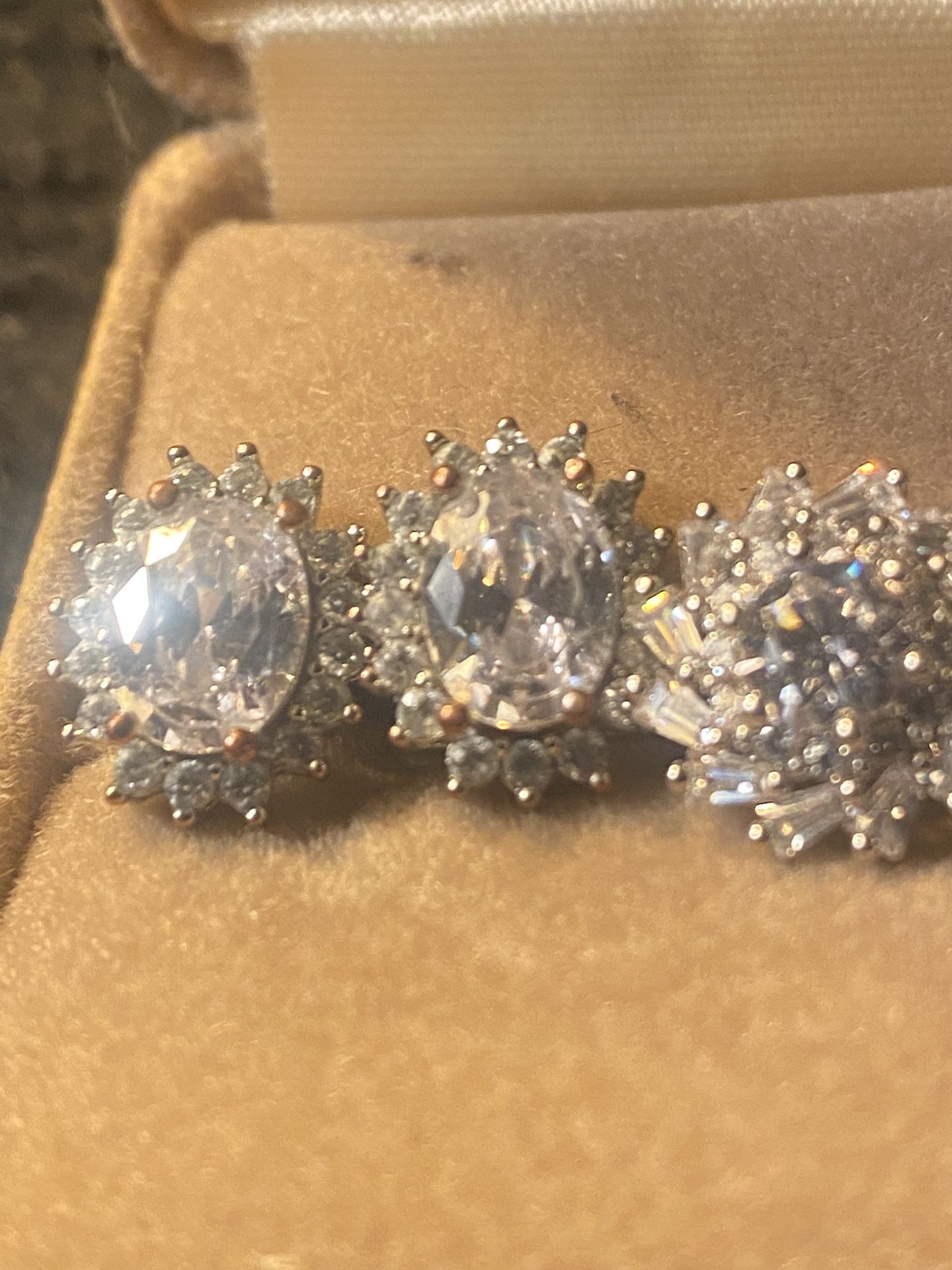 Beautiful woman, silver earrings with large diamonds