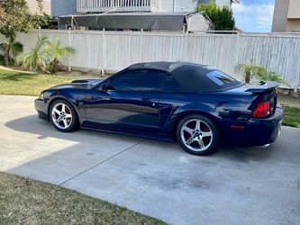 2002 Ford Mustang