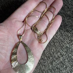 24” 14K Solid Gold High End Box Chain with 14K Modernistic Pendant 7.7g