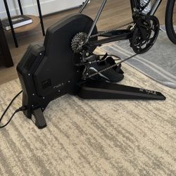 Smart bike Trainer Garmin Tacx Flux S