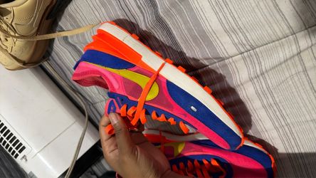 Nike waffle shoes