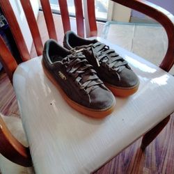 Puma Suede Womens Size 8.5