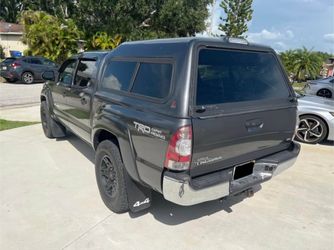 Tacoma 5 foot camper shell
