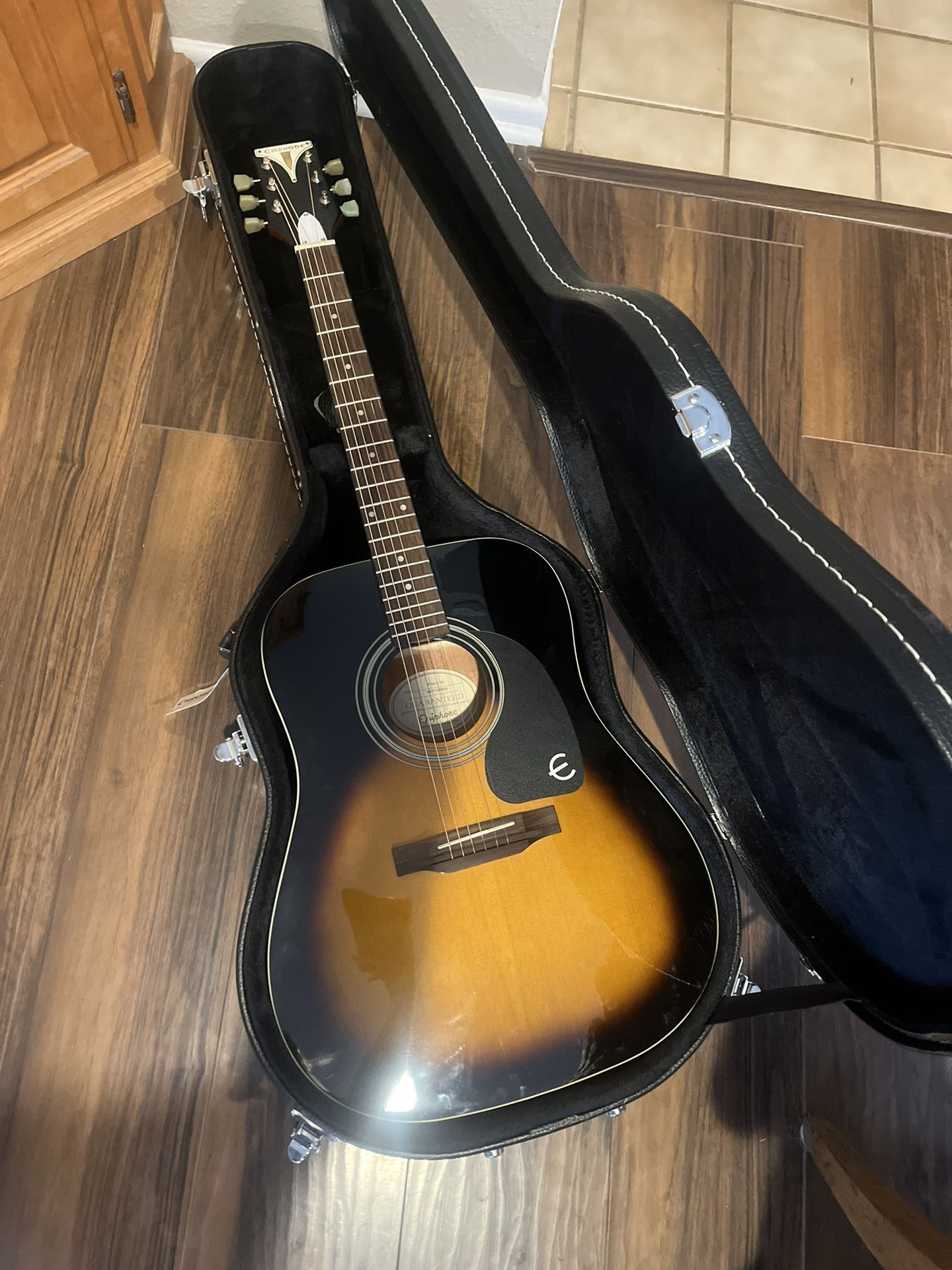 Epiphone Acoustic Guitar With case