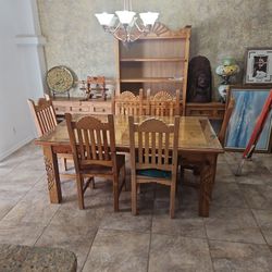 Wood Dinning Room Table With Hutch And Two Side Tables.