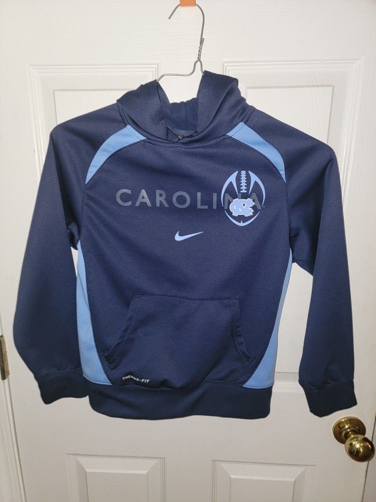 NIKE UNC TARHEELS FOOTBALL THERMA-FIT HOODIE SWEATSHIRT YOUTH M (12-14)