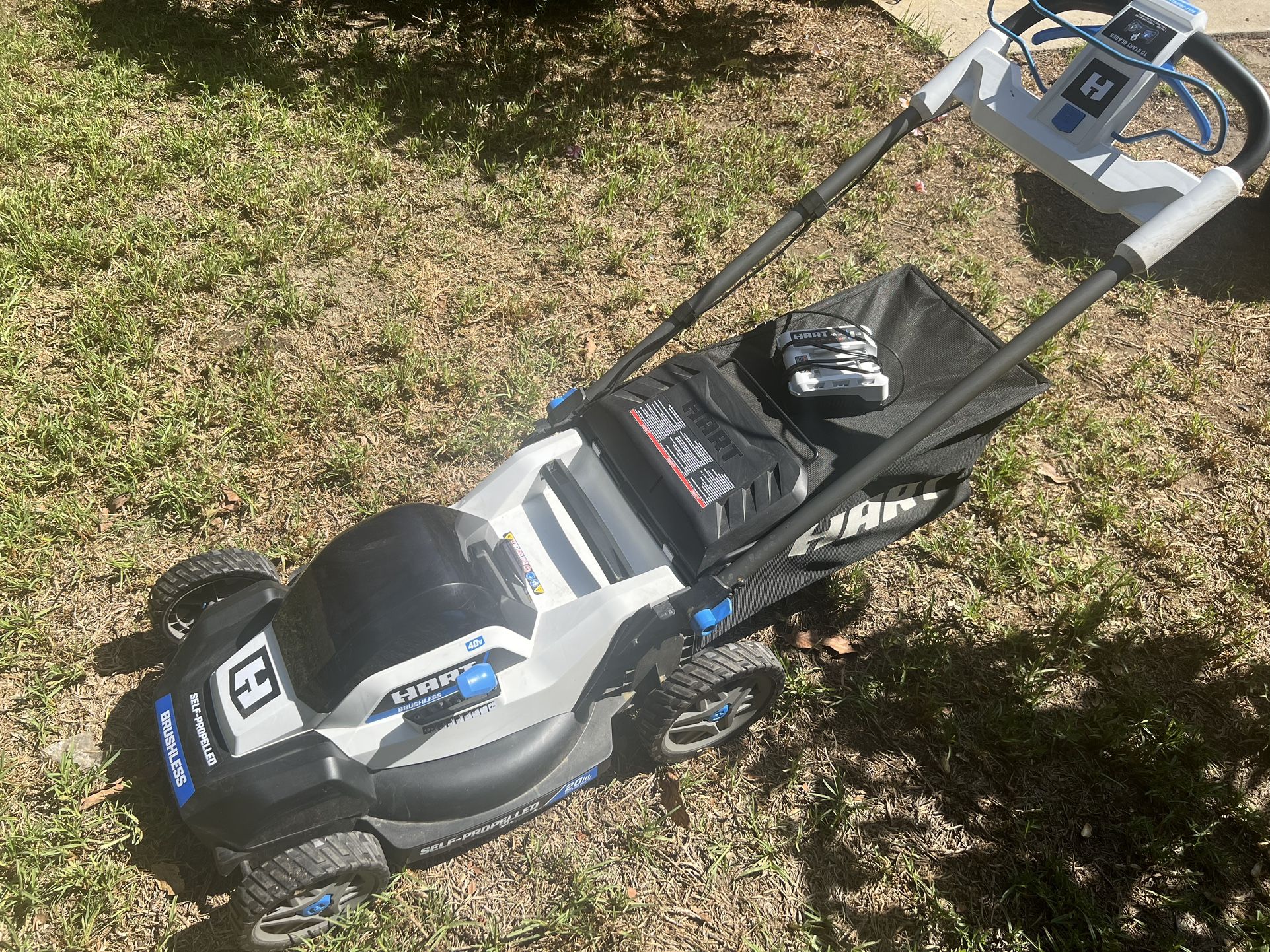40V 20" BRUSHLESS SELF-PROPELLED ELECTRIC LAWN MOWER KIT