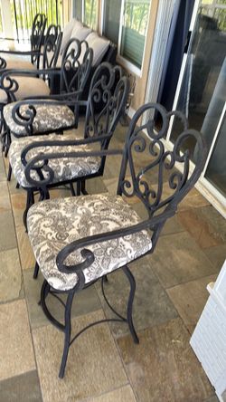 Wrought Iron Swivel Patio Chairs Set