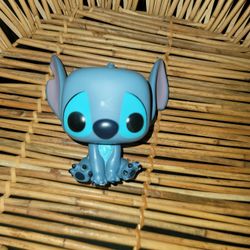 FUNKO POP!--DISNEY'S LILO & STITCH--STITCH FIGURE (LOOK)  #159