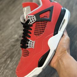 Air Jordan 4 Toro Size 8