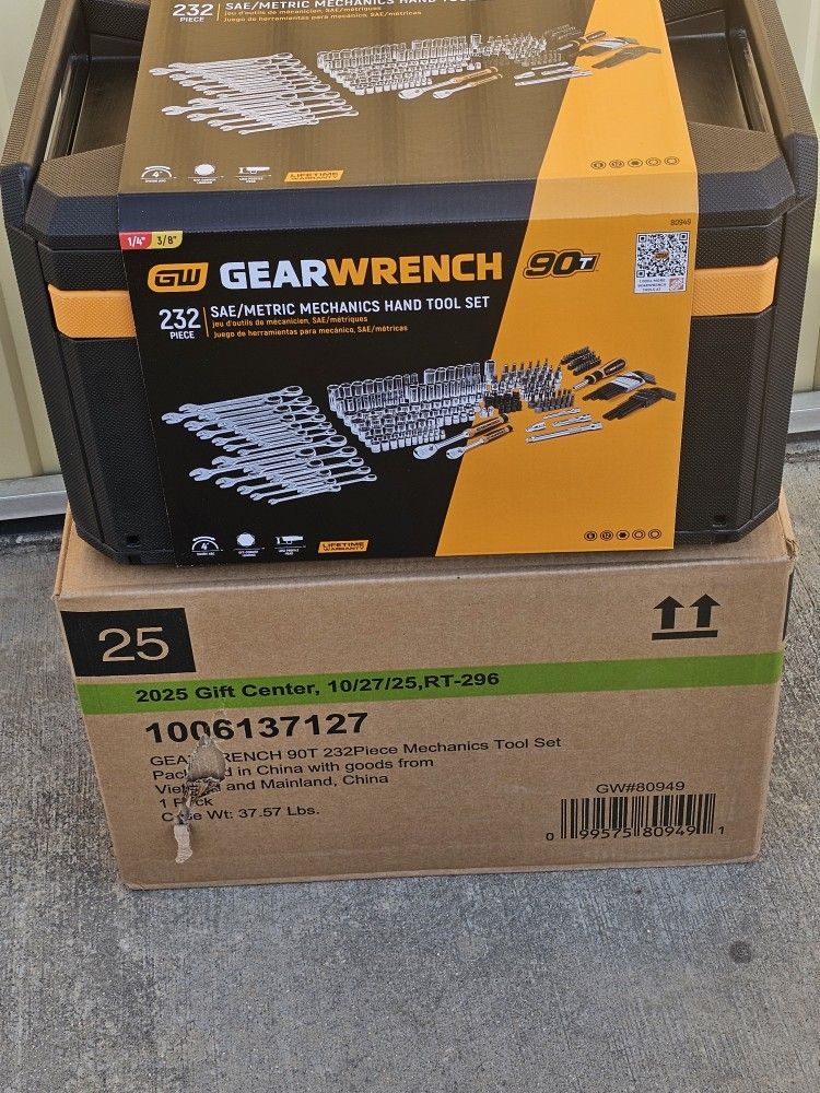 Gearwrench 232 Pieces Brand New 