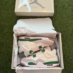 Jordan 4 SB ‘Pine Green’