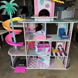 LOL Doll House 