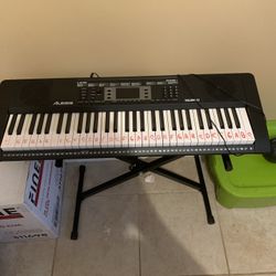 Alesis Melody 61