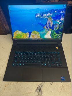 Alienware M16 R1 1440p Intel i7 Rtx 4070 16Gb Ram 1tb ssd