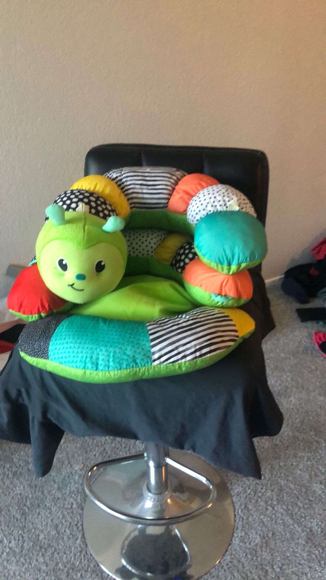 Sit Me Up Caterpillar