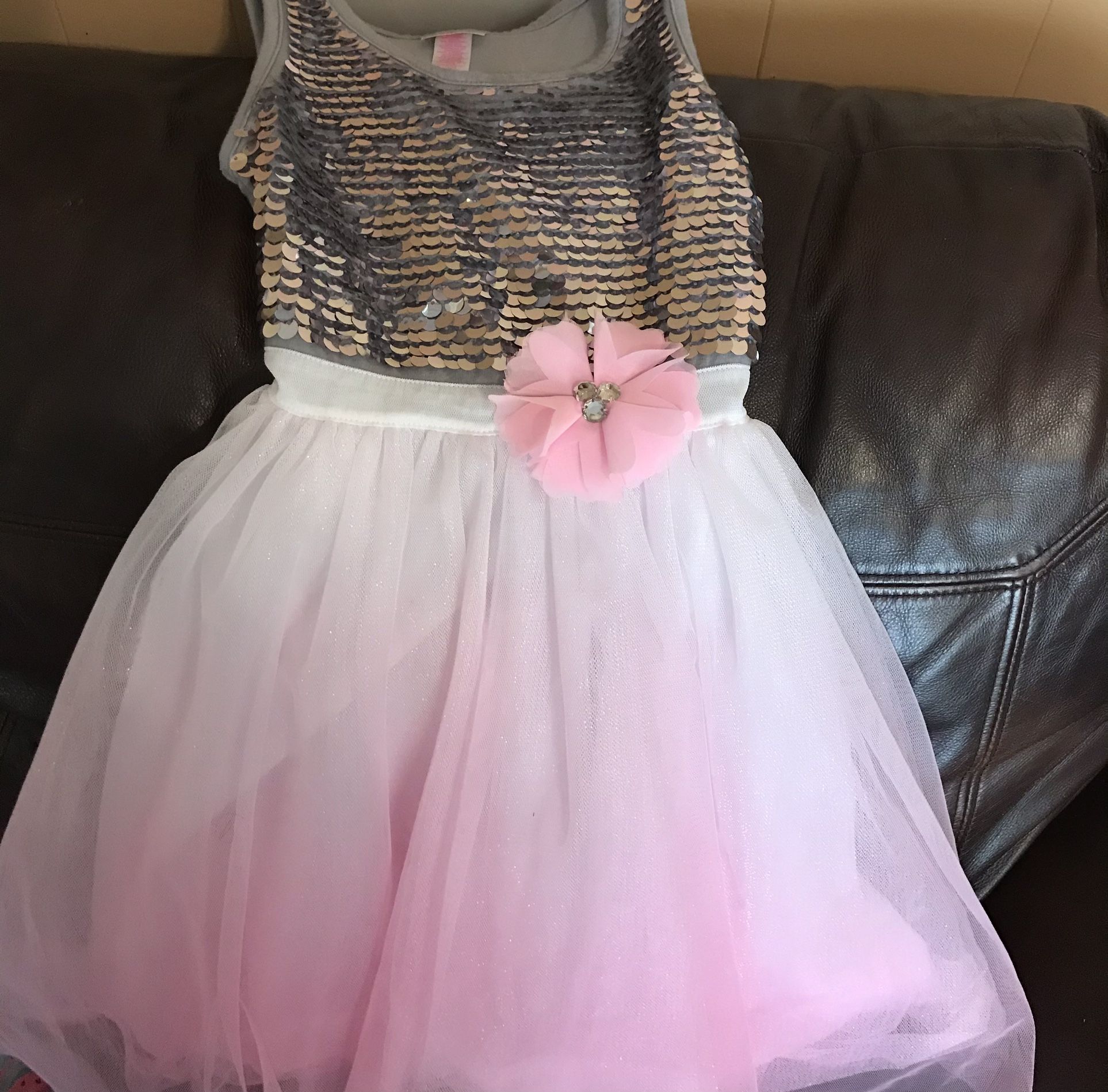 GIRLS CUTE CLOTHING