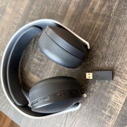 Sony PULSE 3D Wireless Gaming Headset for PlayStation 5