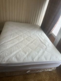Bed and matress queen