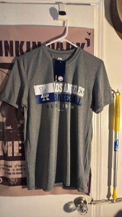 New Majestic Dodgers Men’s Small Shirt $20