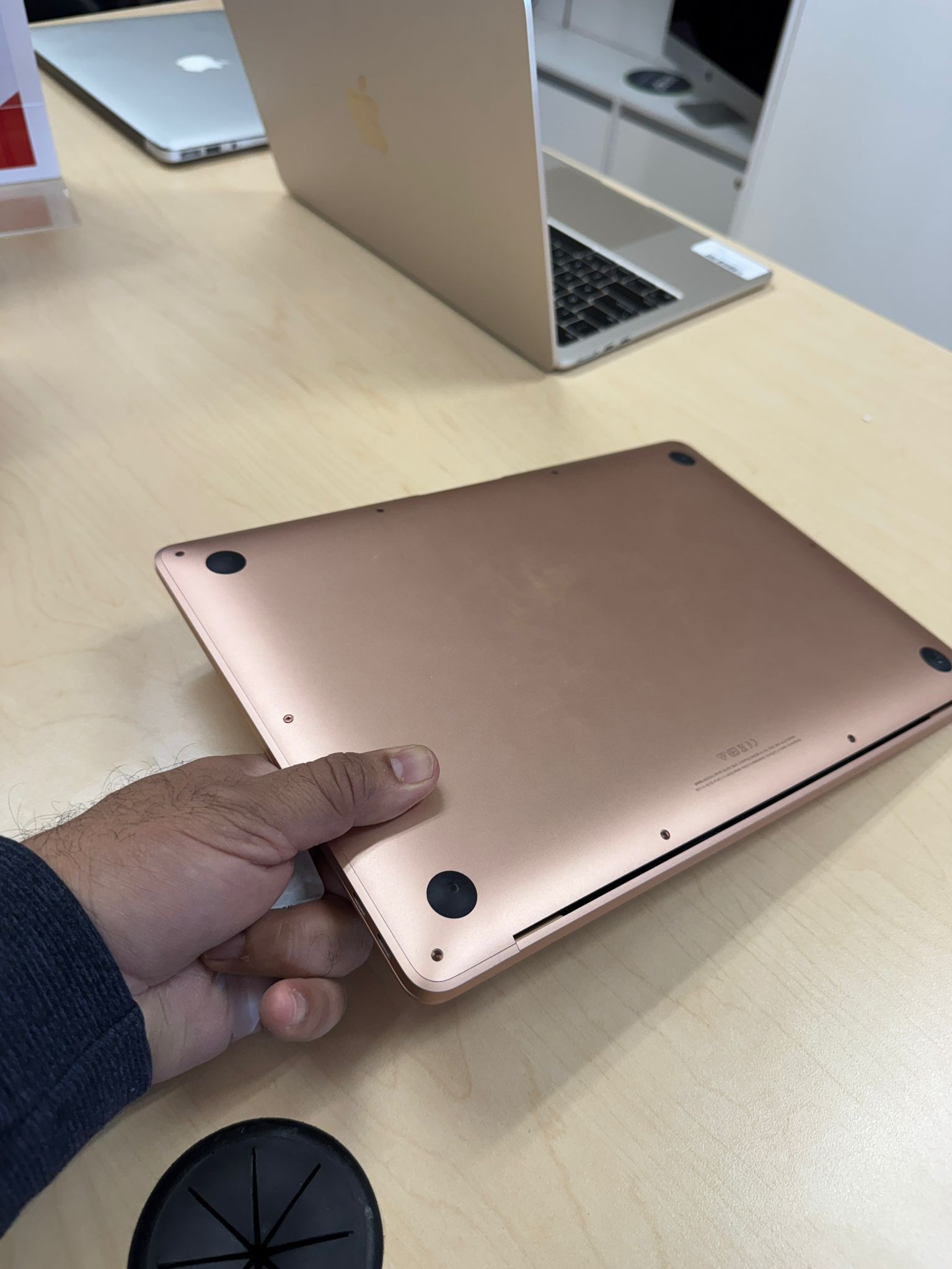 MacBook Air 2020 8 GB 256 SSD Gold