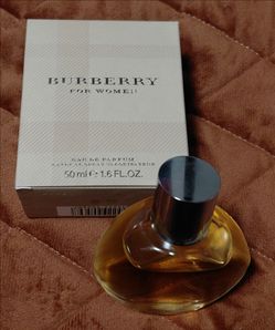 Burberry For Women Perfume